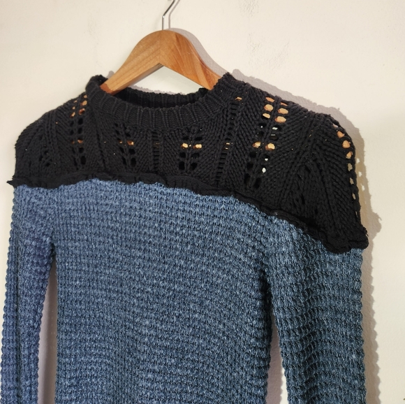 Free People Snowflake ColorBlocked Pointelle Sweater Size XS Women Cotton - Picture 4 of 12